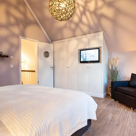 Auszeit אולפניץ